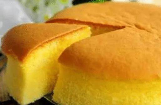 柔软香甜好美味闺女早餐最爱吃了！凯发K8登录电饭锅做蛋糕简单易学(图3)